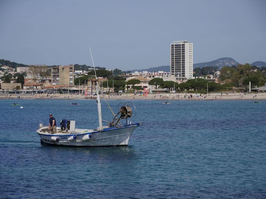 Le Calypso Les Pieds Dans L'eau 10 M Apartamento La Seyne-sur-Mer