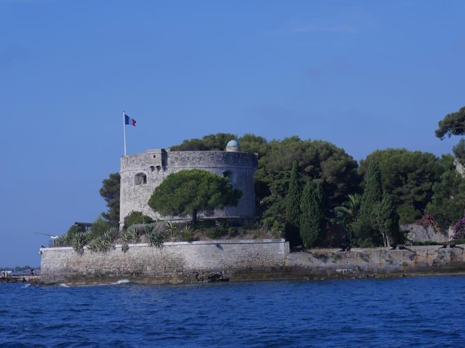 Le Calypso Les Pieds Dans L'eau 10 M Apartamento *